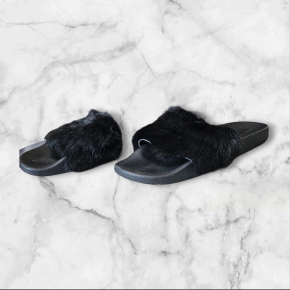 REBECCA MINKOFF Women's Fur Slip On Black 10M - Picture 2 of 7